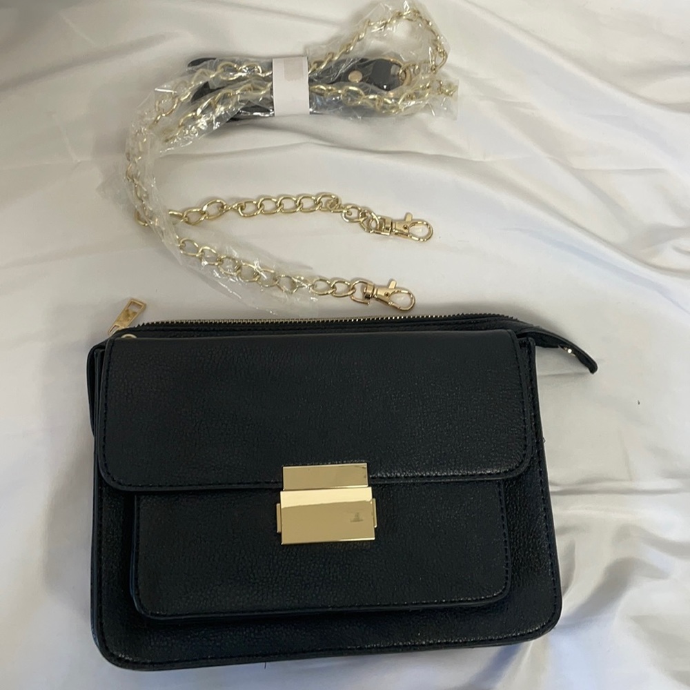 Forever 21 Black Purse Gold Shoulder Strap